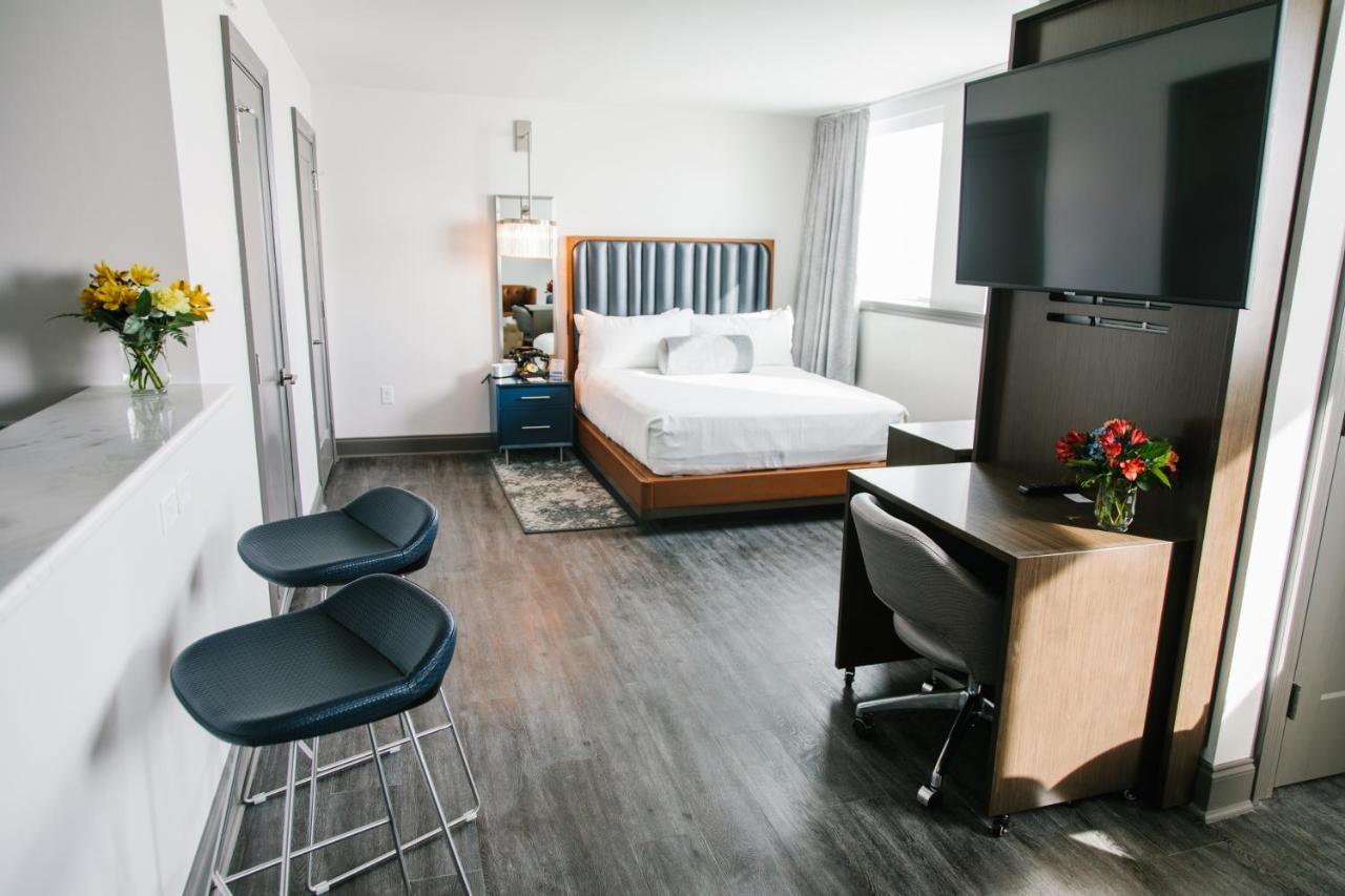 Hotel Legends Билокси Экстерьер фото
